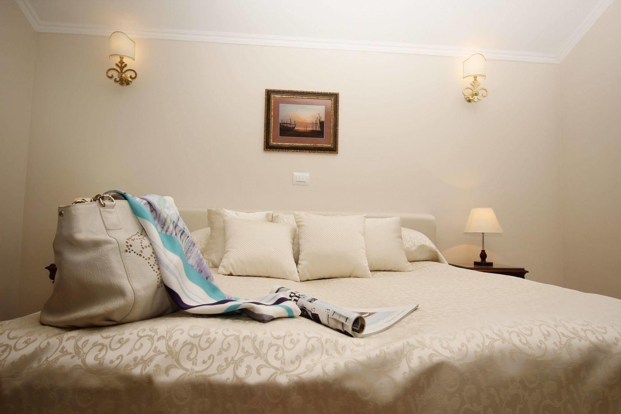 Triana-adults Only 4*